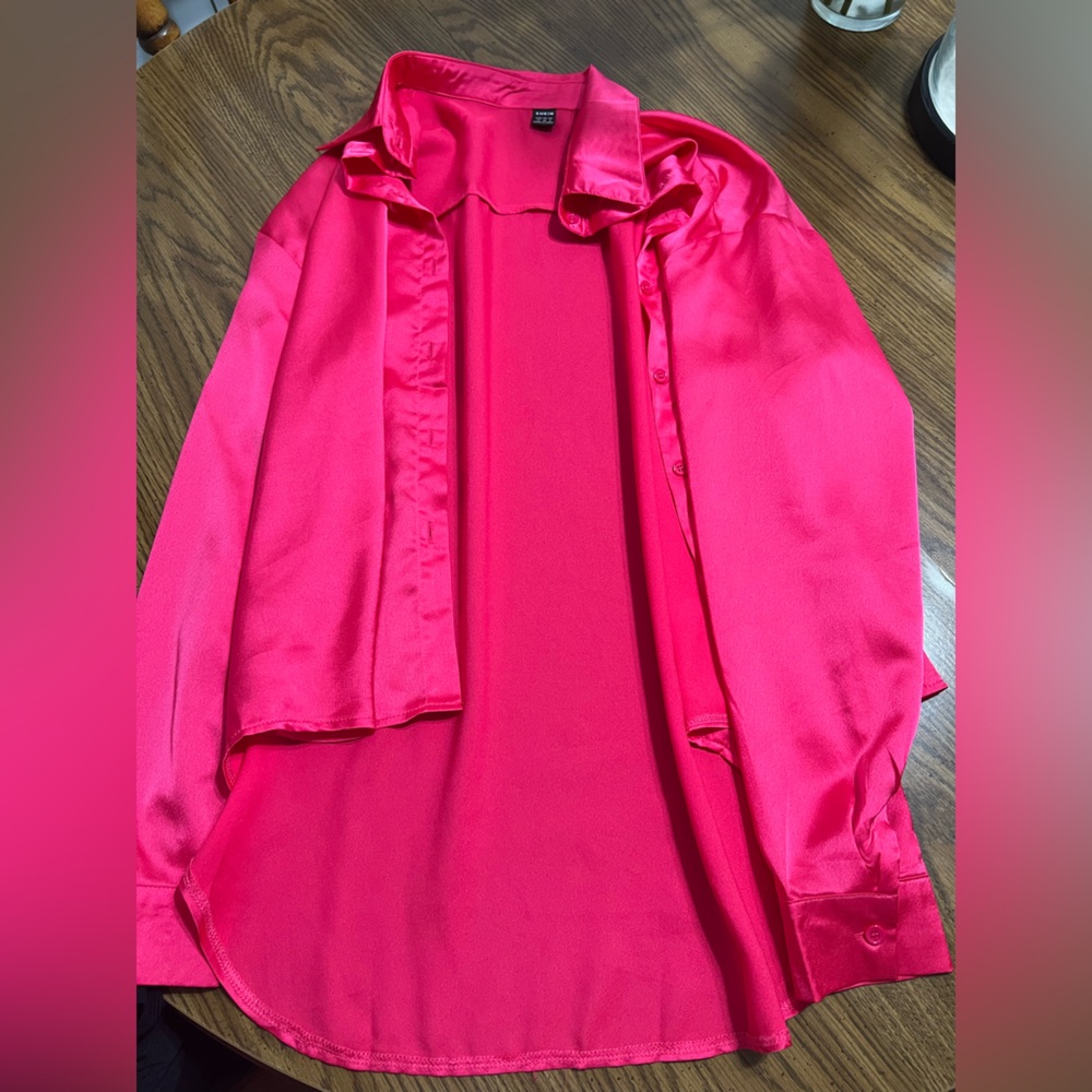 Women’s blouse